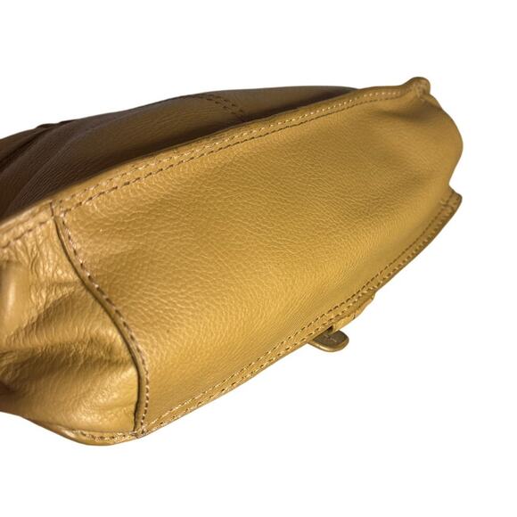 Kenneth Cole Reaction Camel Leather Shoulder Bag - Picture 5 of 15